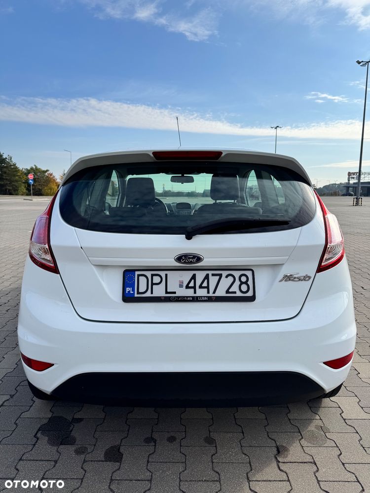 Ford Fiesta - 10