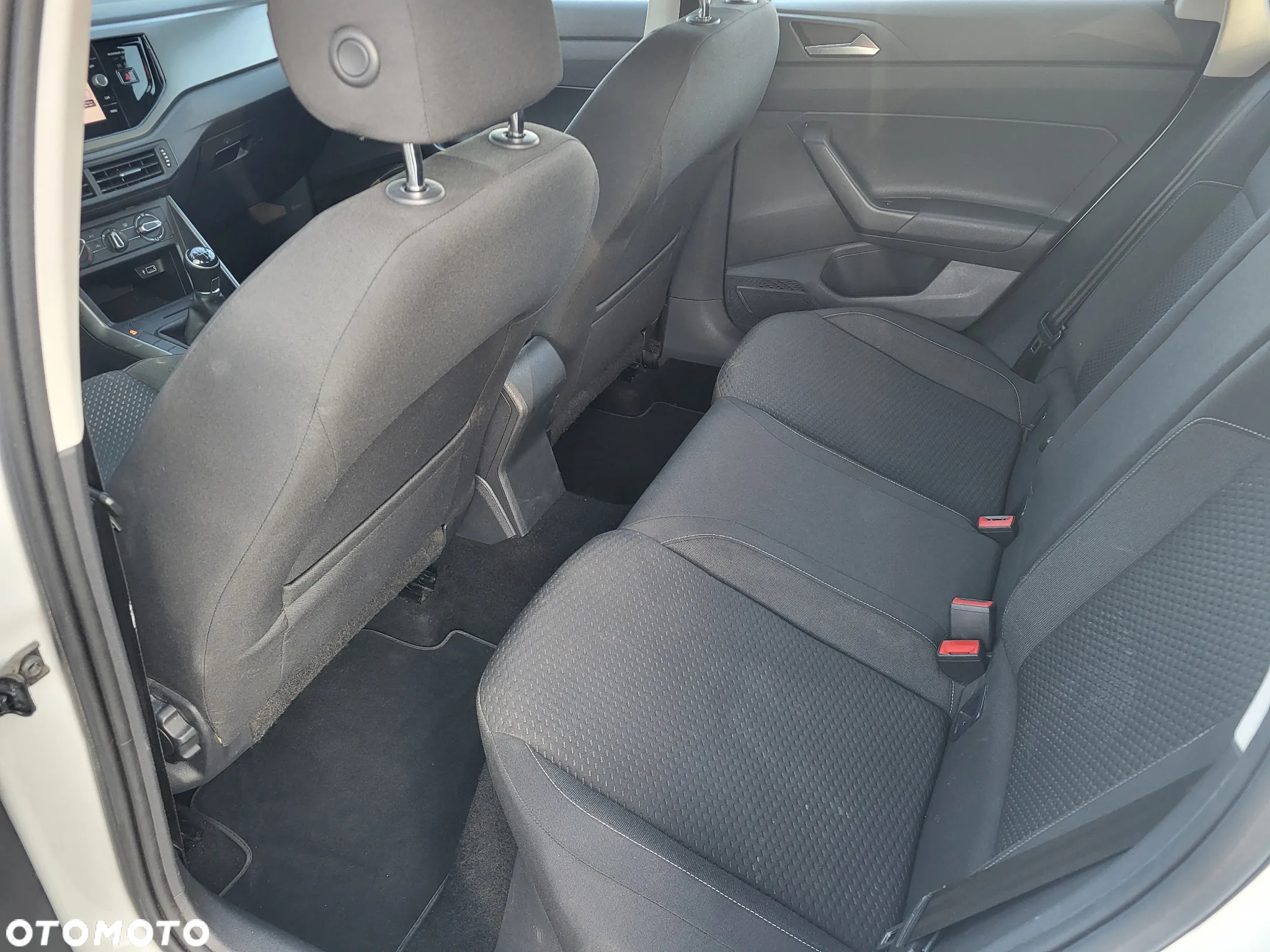 Volkswagen Polo - 14