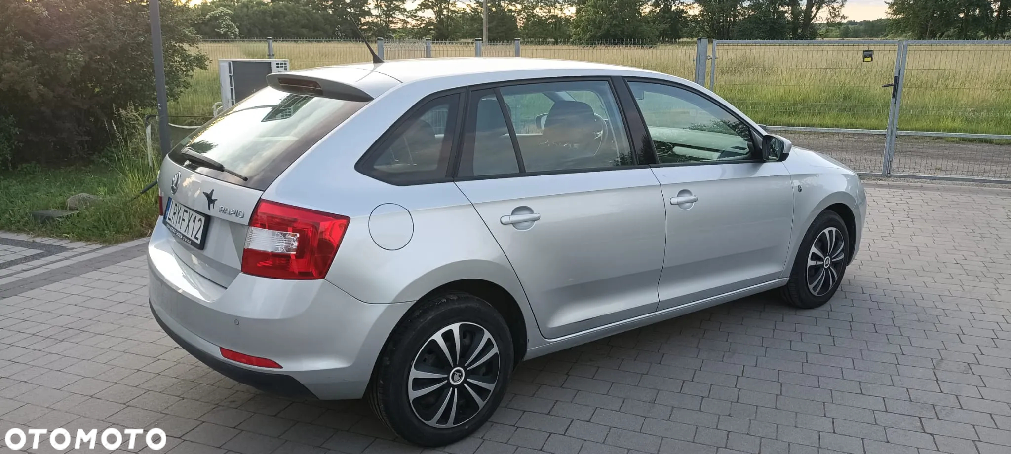 Skoda RAPID - 18