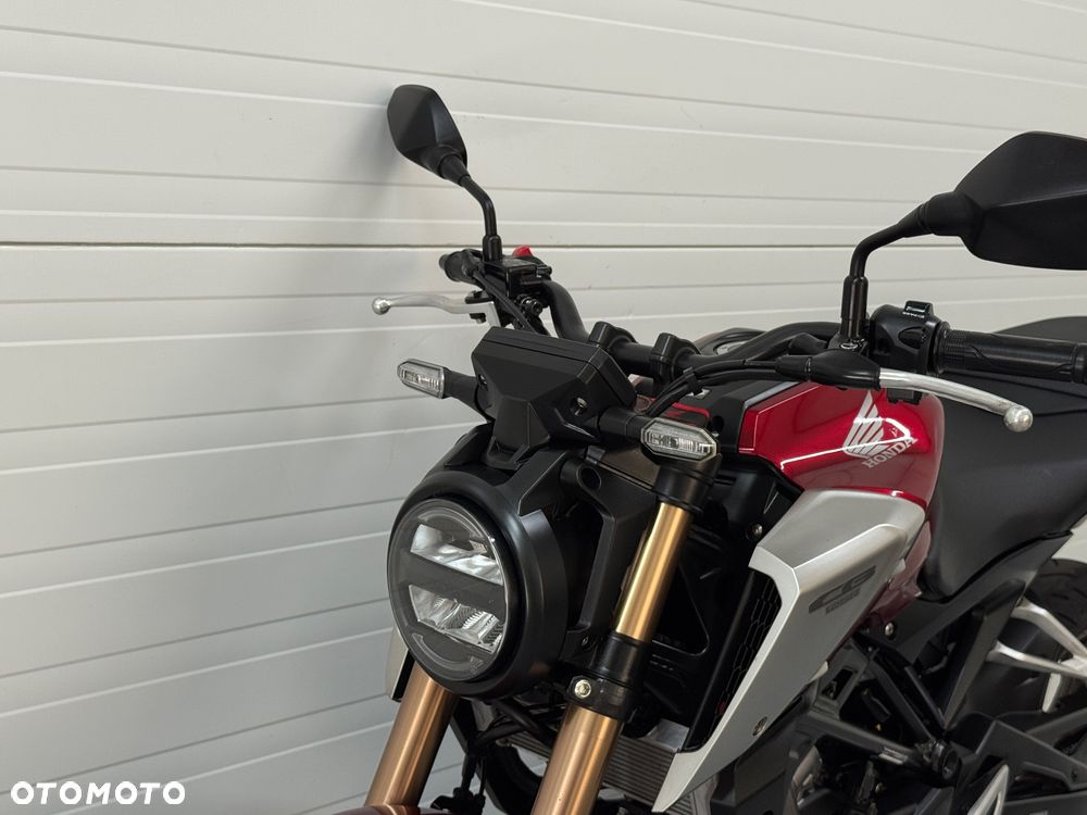 Honda CB - 19