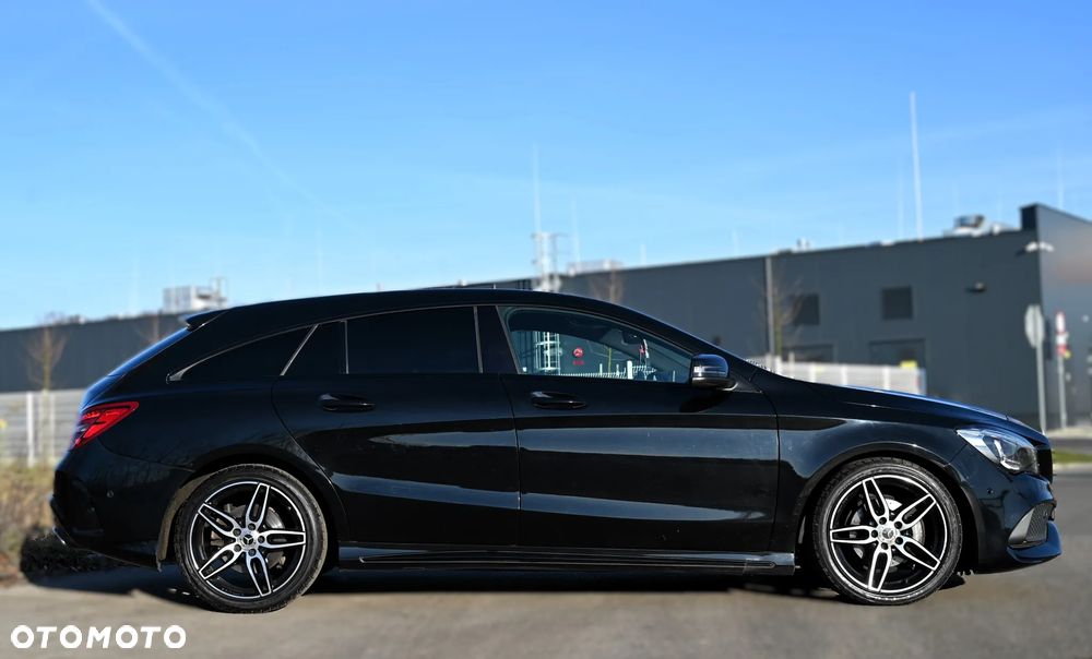Mercedes-Benz CLA 200 7G-DCT AMG Line - 25