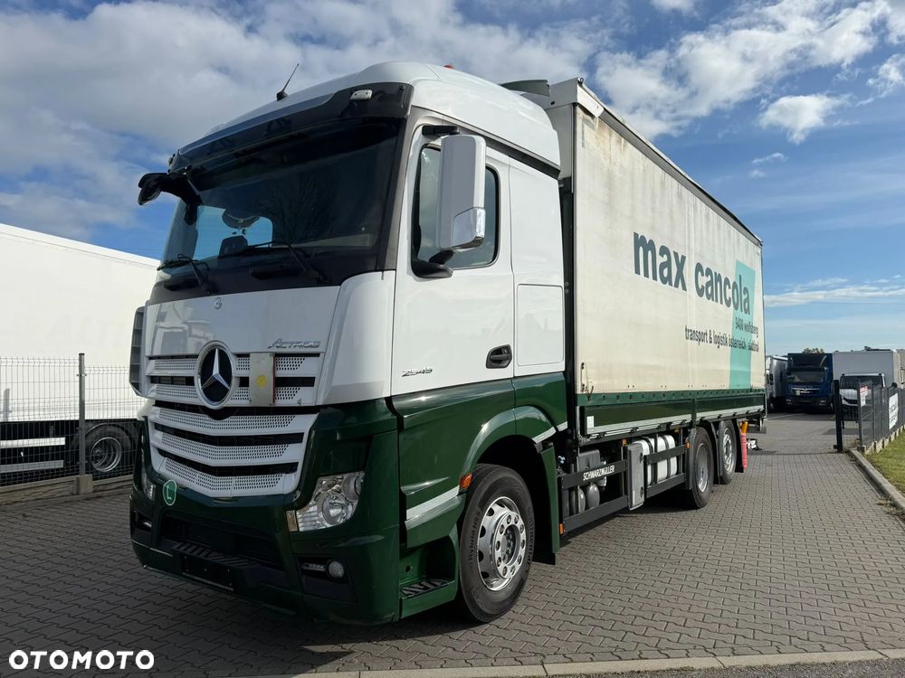 Mercedes-Benz Actros 2545