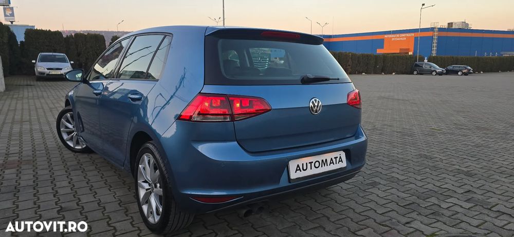 Volkswagen Golf 1.4 TSI ACT BlueMotion Technology DSG Highline - 4