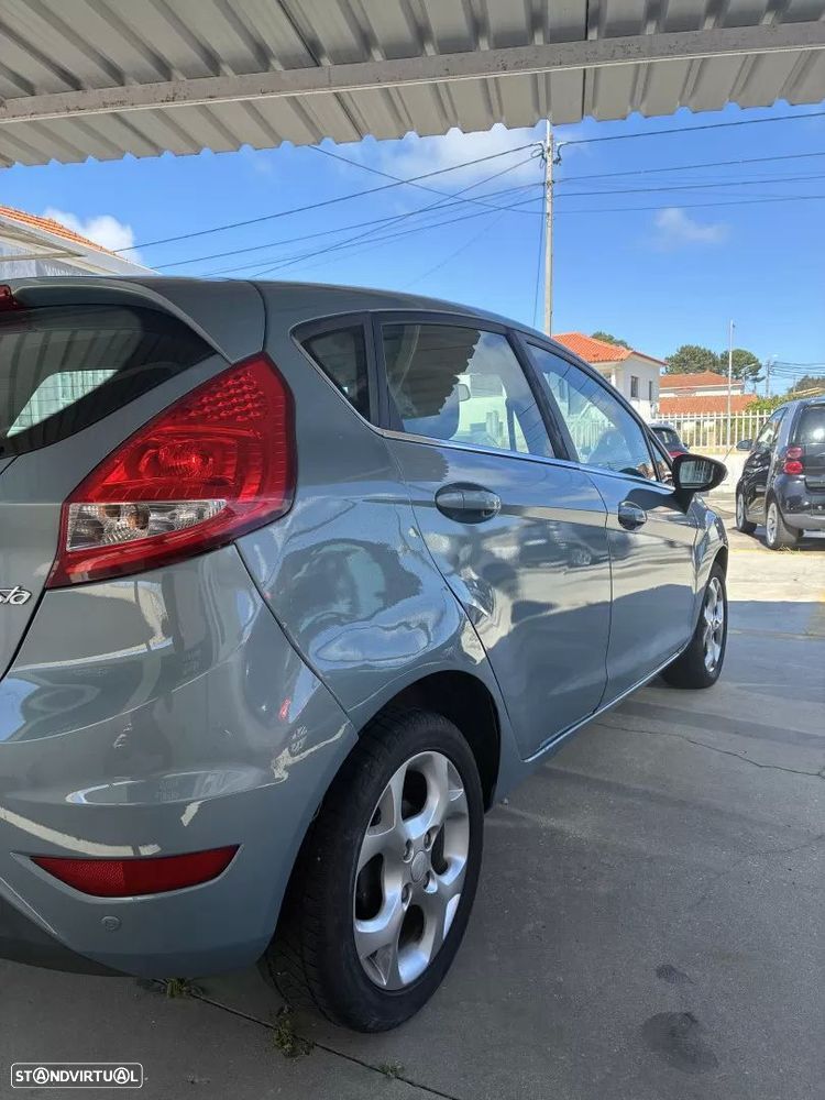 Ford Fiesta 1.25 Titanium - 5