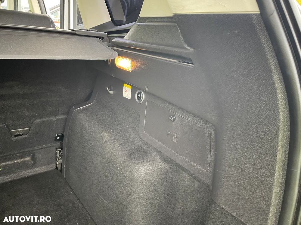 Ford Kuga 2.0 TDCi 4x4 Aut. Titanium - 14