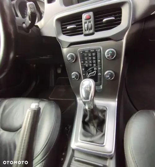 Volvo V40 - 10