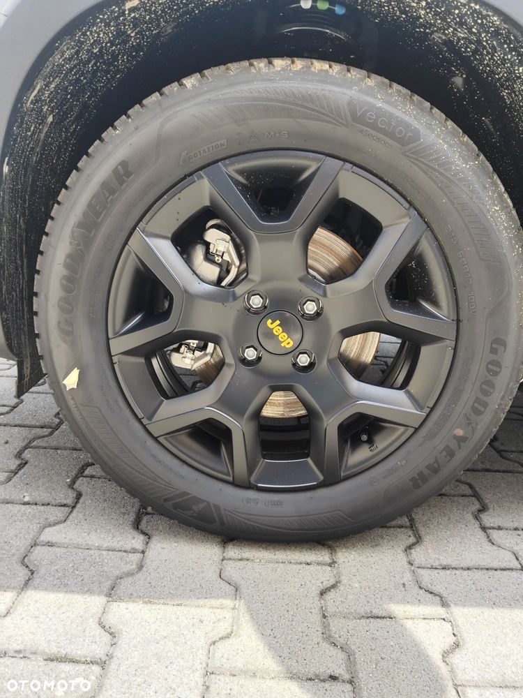 Jeep Avenger 1.2 T3 mHEV The North Face 4xe eDCT6 - 10