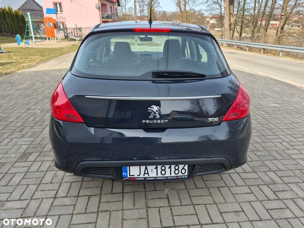 Peugeot 308 - 4