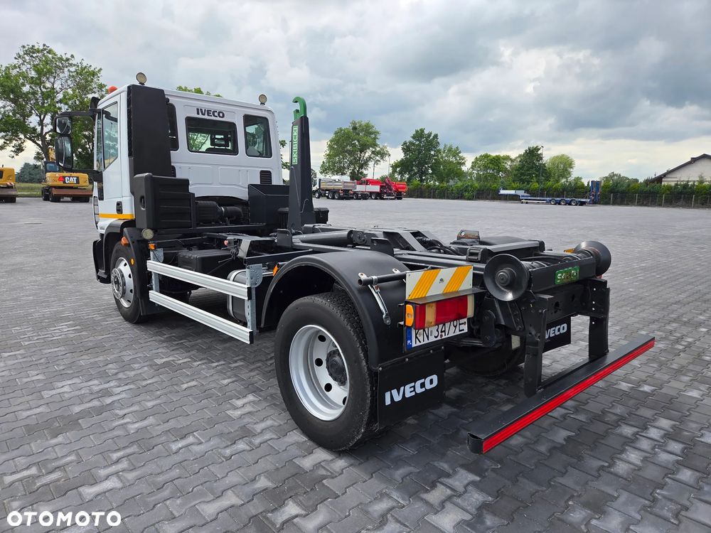 Iveco 120E220 - 3