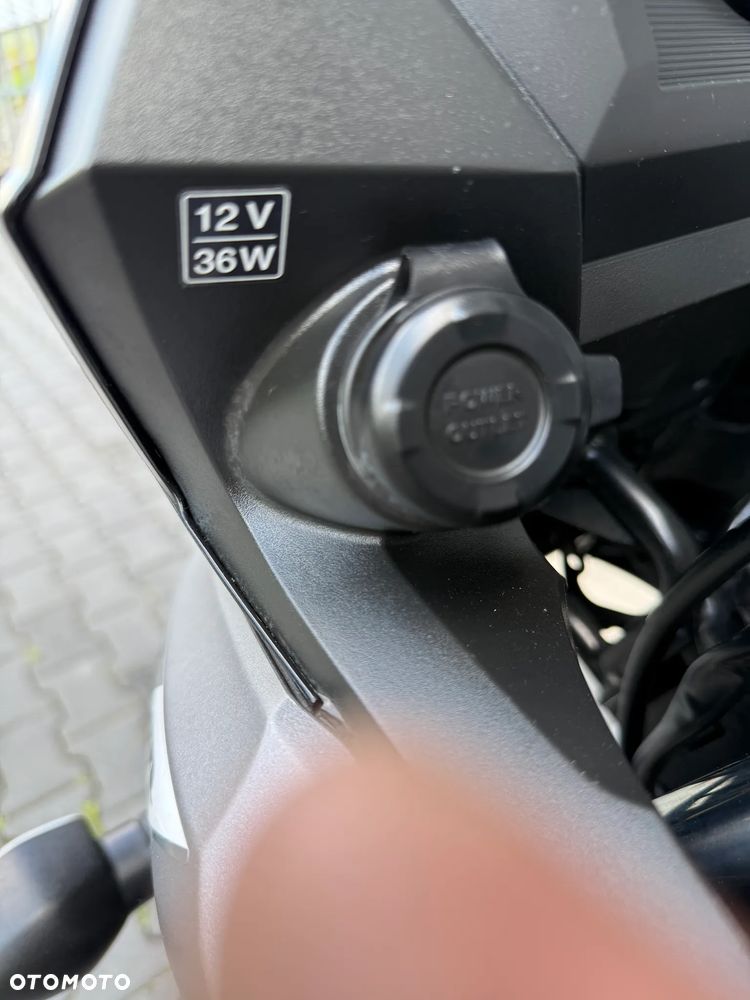 Suzuki V-STROM - 11