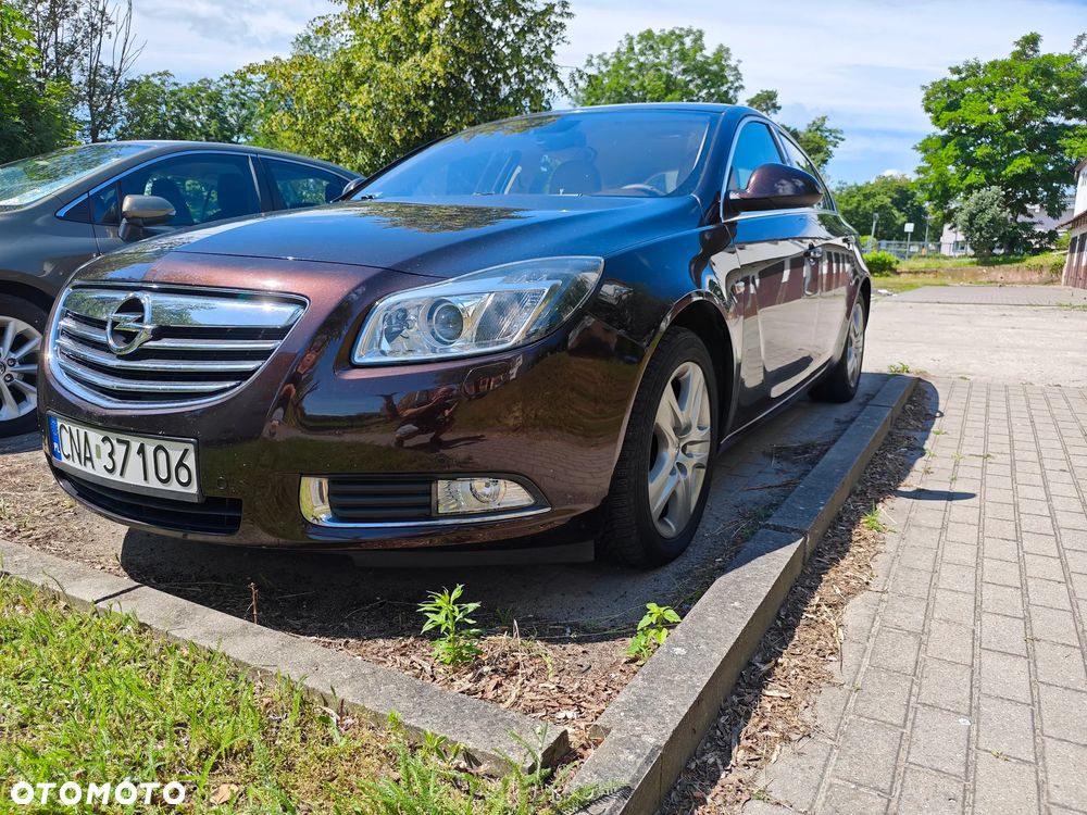 Opel Insignia 2.0 T Cosmo 4x4 - 3