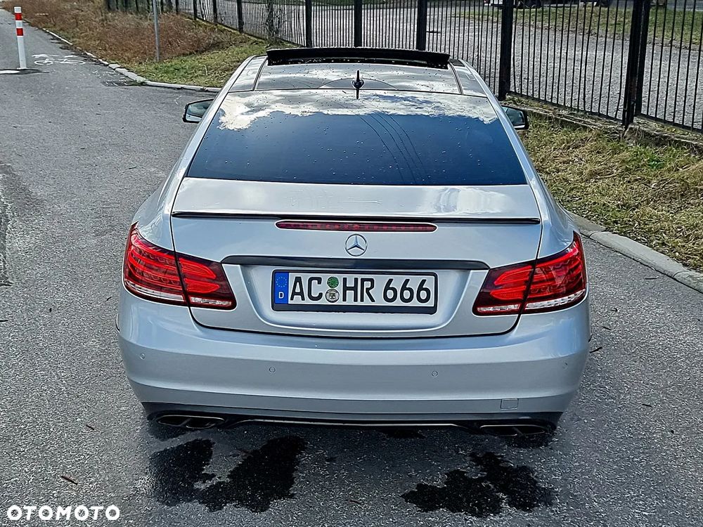 Mercedes-Benz Klasa E - 15