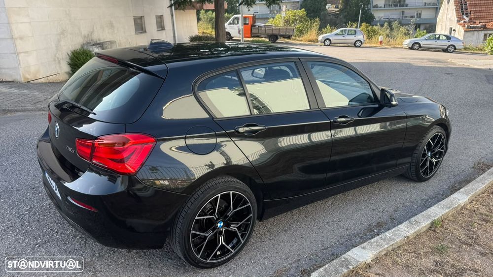 BMW 116 d EfficientDynamics Edition Urban Line - 10