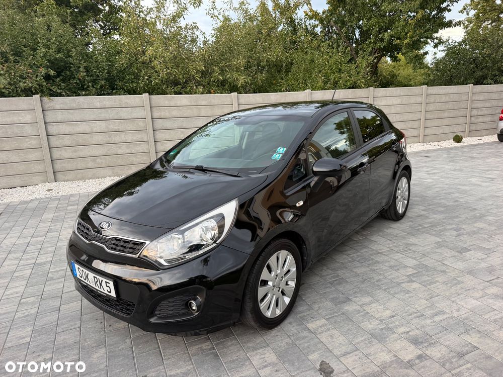 Kia Rio - 28