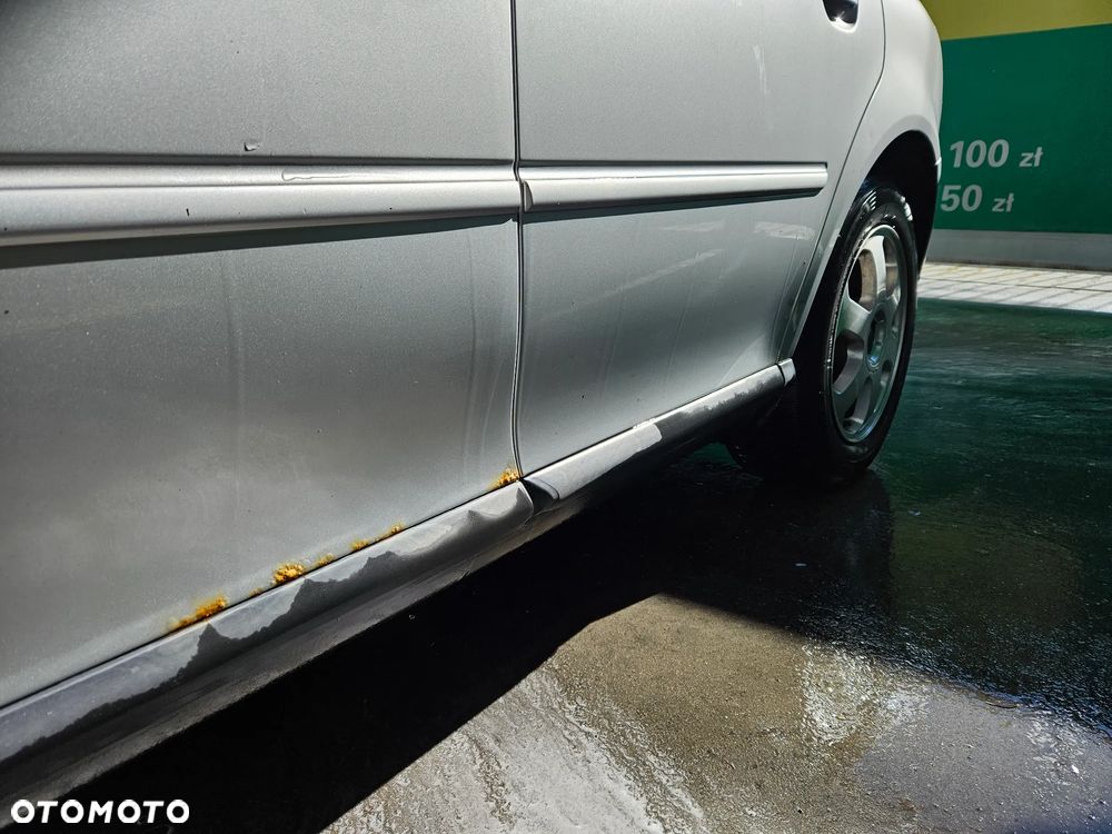 Audi A3 Sportback 1.6 Ambiente - 8