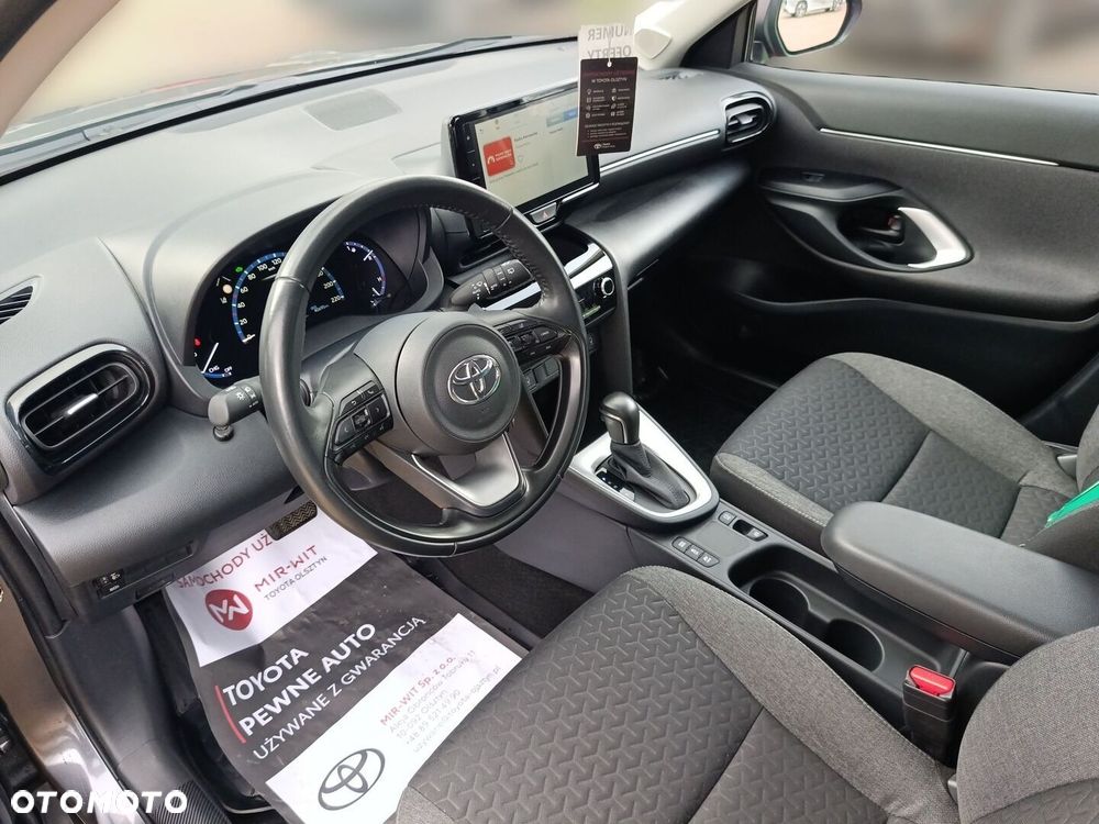 Toyota Yaris Cross Hybrid 1.5 Comfort - 24