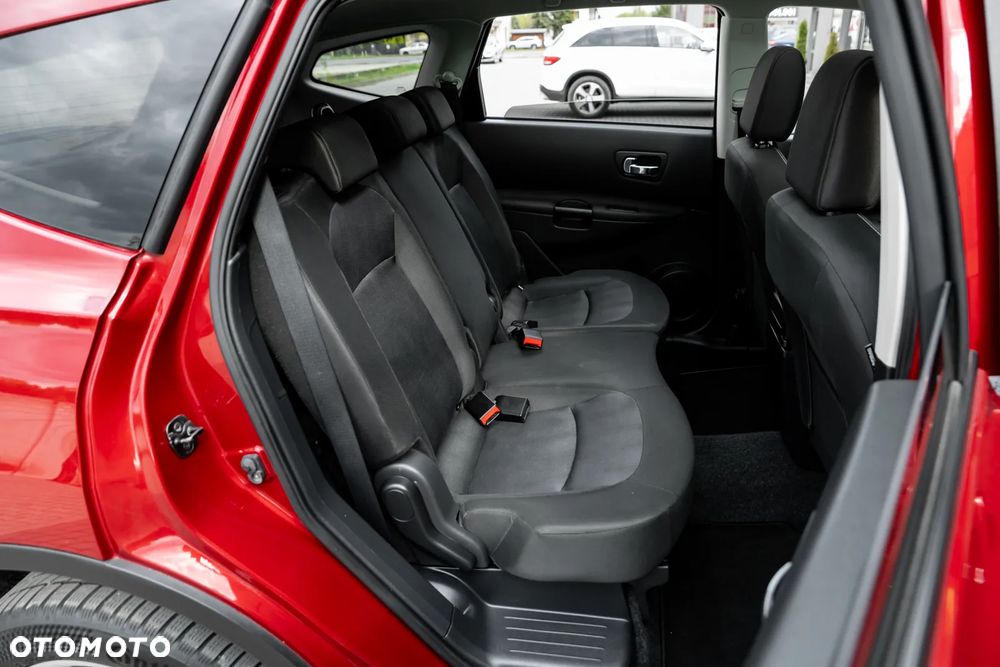 Nissan Qashqai+2 2.0 4x4 Tekna Premium - 23
