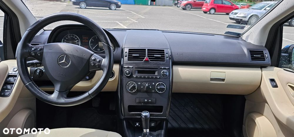 Mercedes-Benz Klasa A 150 BlueEFFICIENCY Avantgarde - 7