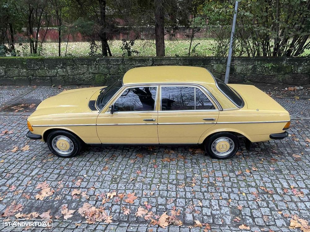 Mercedes-Benz E 200 - 43