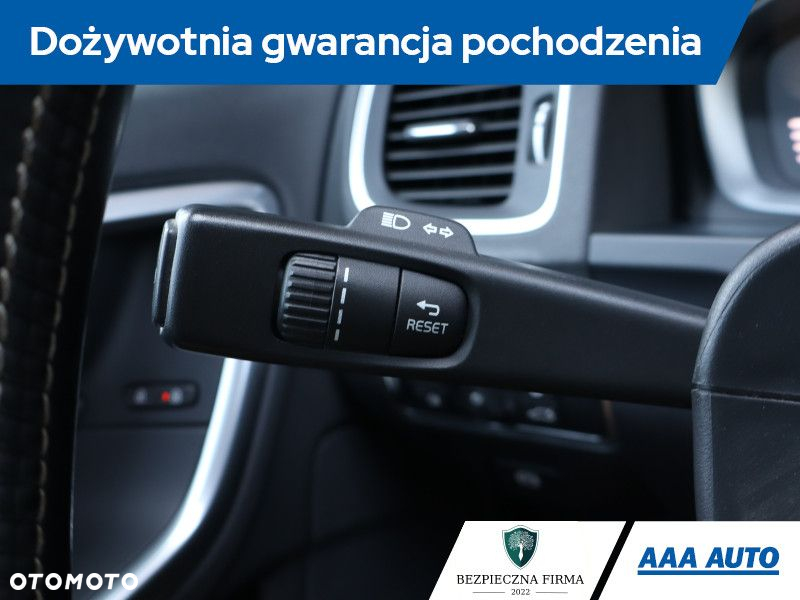 Volvo V60 - 20