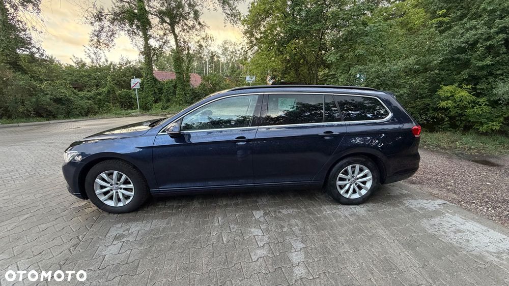 Volkswagen Passat 2.0 TDI SCR (BlueMotion Technology) DSG Comfortline - 2