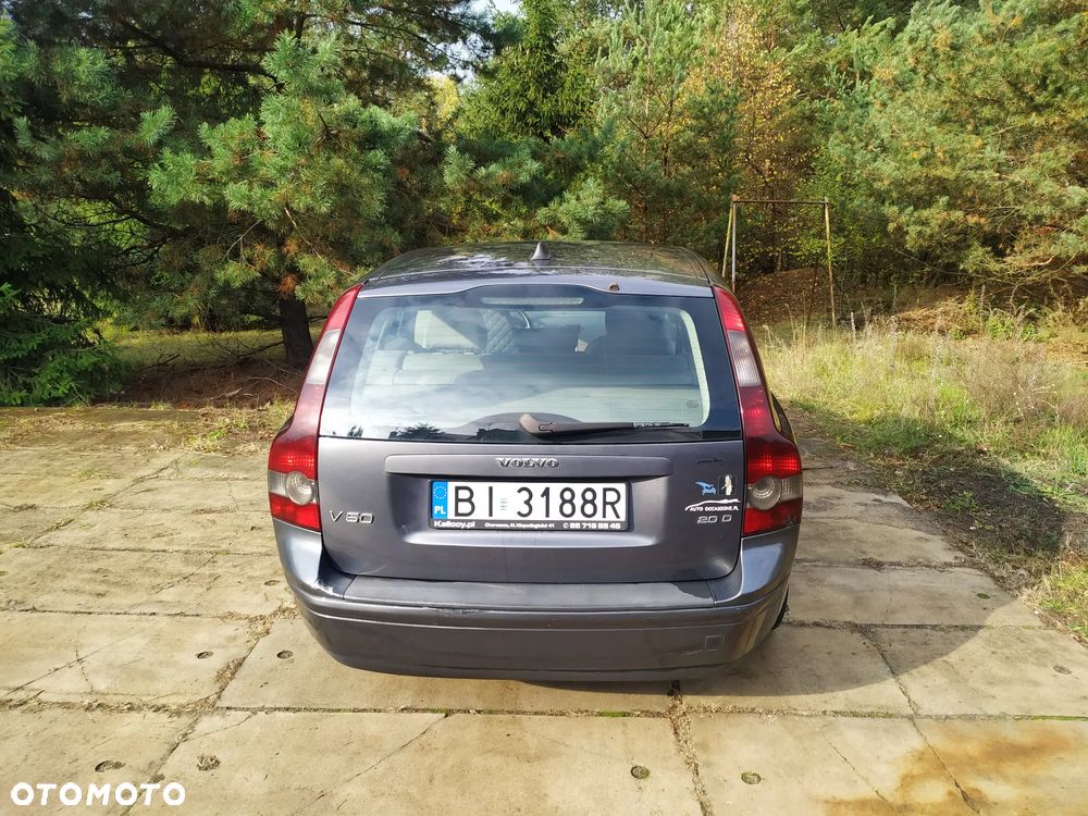 Volvo V50 2.0D Momentum - 7