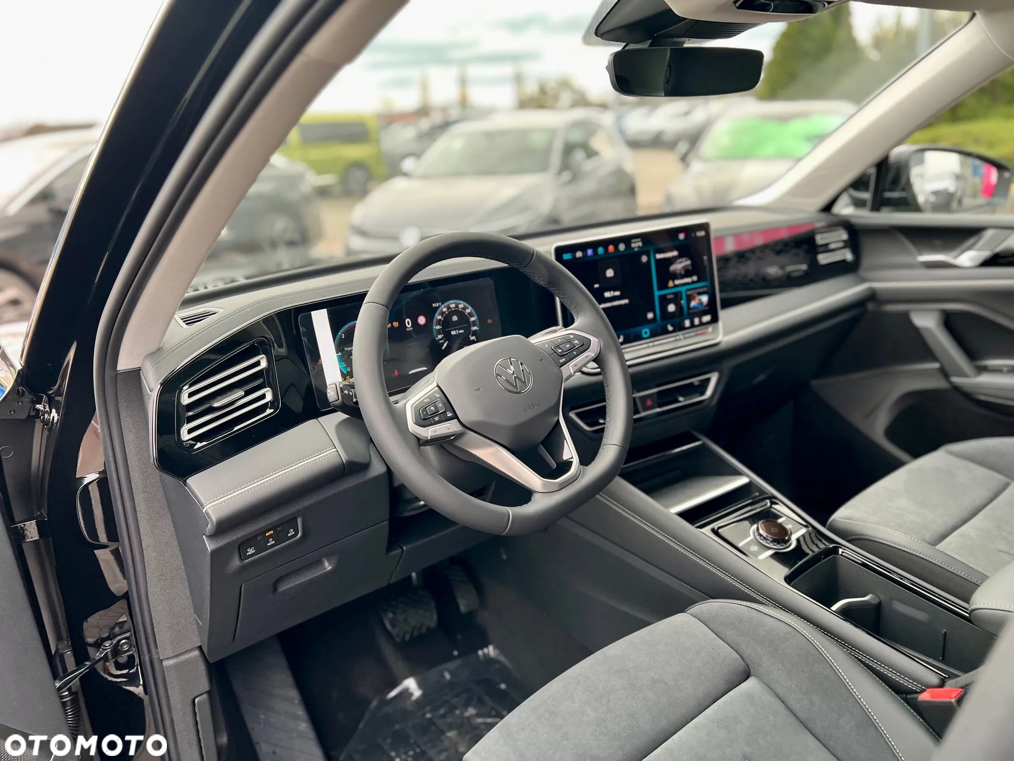 Volkswagen Tiguan 2.0 TDI Elegance DSG - 9