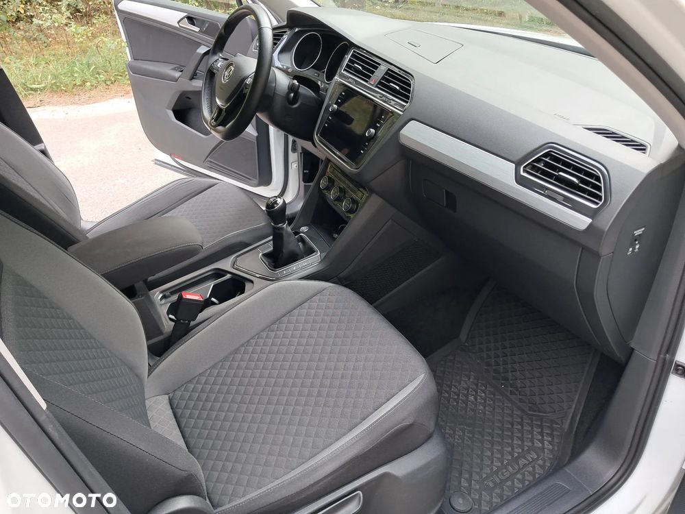 Volkswagen Tiguan 2.0 TDI BMT SCR Comfortline - 14