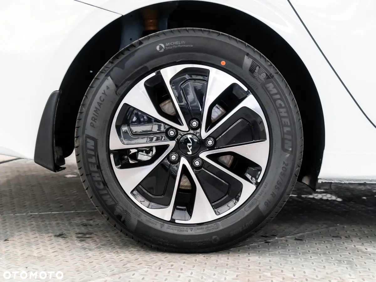Kia Ceed 1.5 T-GDI M - 12