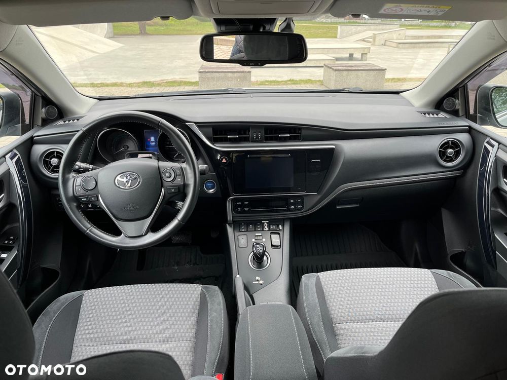 Toyota Auris 1.8 VVT-i Automatik Team Deutschland - 30