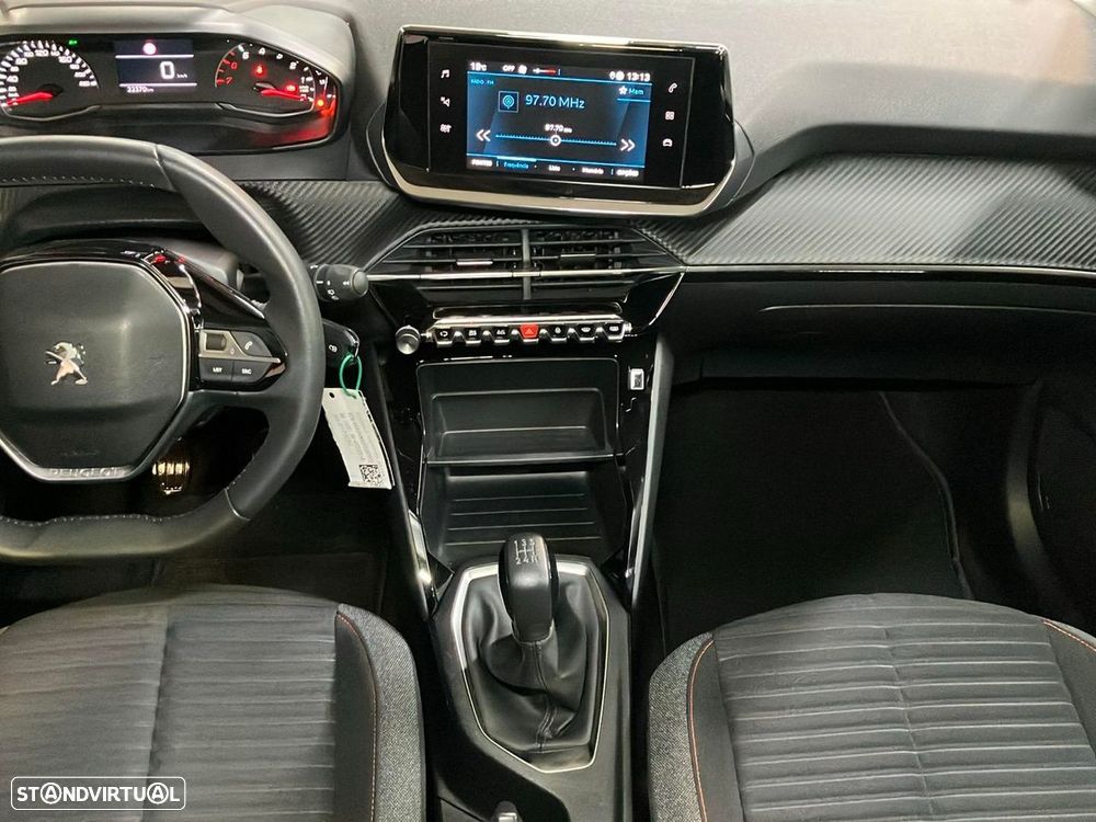 Peugeot 208 1.2 PureTech SE Style - 10