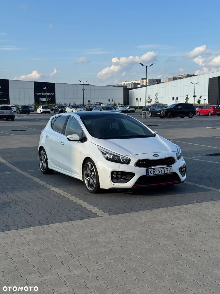 Kia Ceed 1.6 T-GDI GT - 1