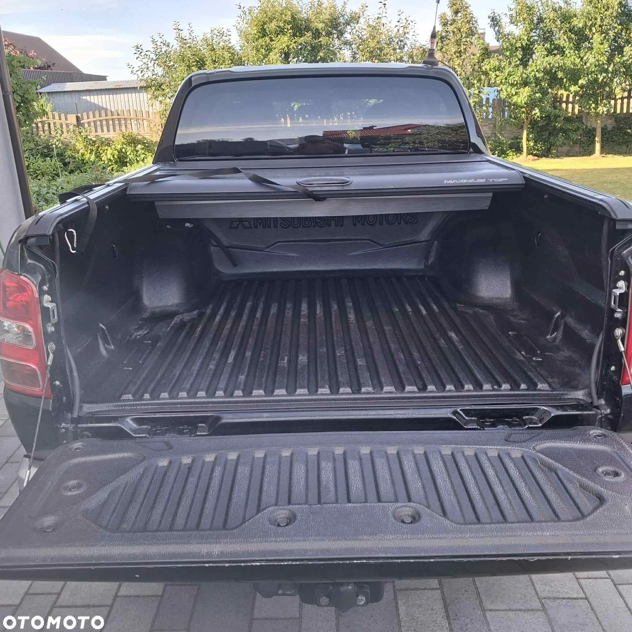 Mitsubishi L200 2.4 d DC Black Edition EU6 - 9