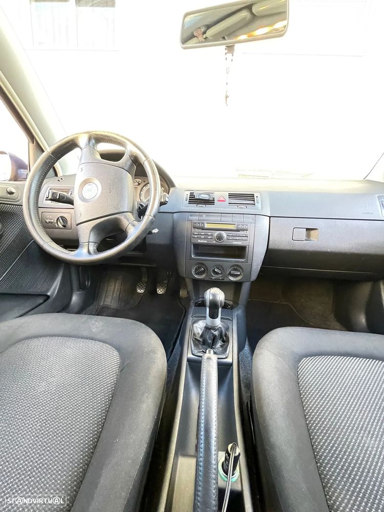 Skoda Fabia Break 1.2 Active - 3
