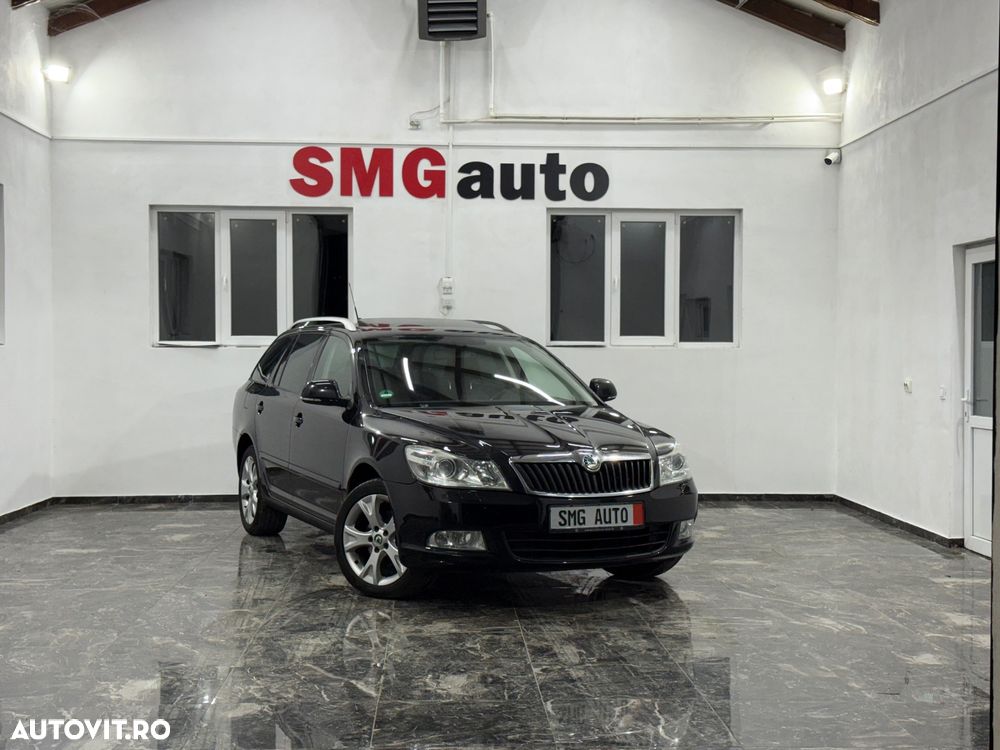 Skoda Octavia Combi 2.0 TDI CR DPF RS - 2