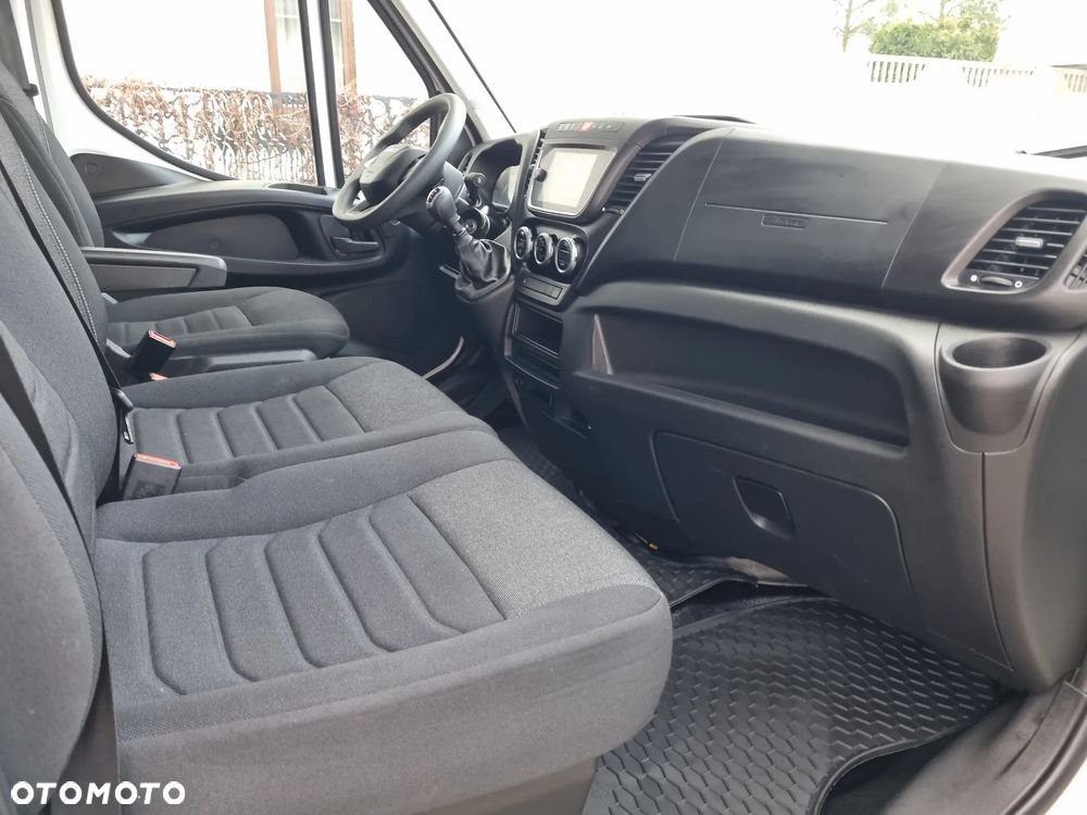 Iveco Daily 35c16 3.0 Rama rozstaw 4100 Na gwarancji ASO Iveco - 24