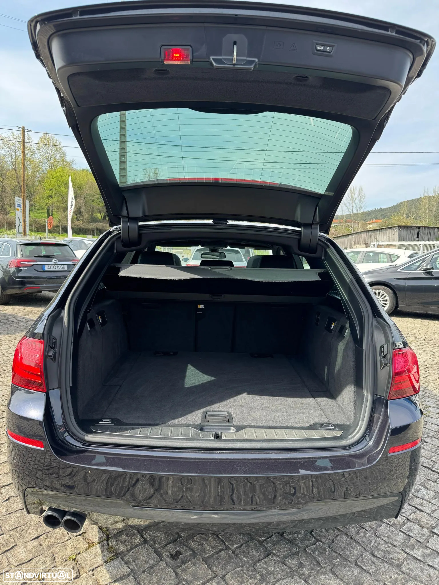 BMW 520 d xDrive Touring Aut. M Sport Edition - 12