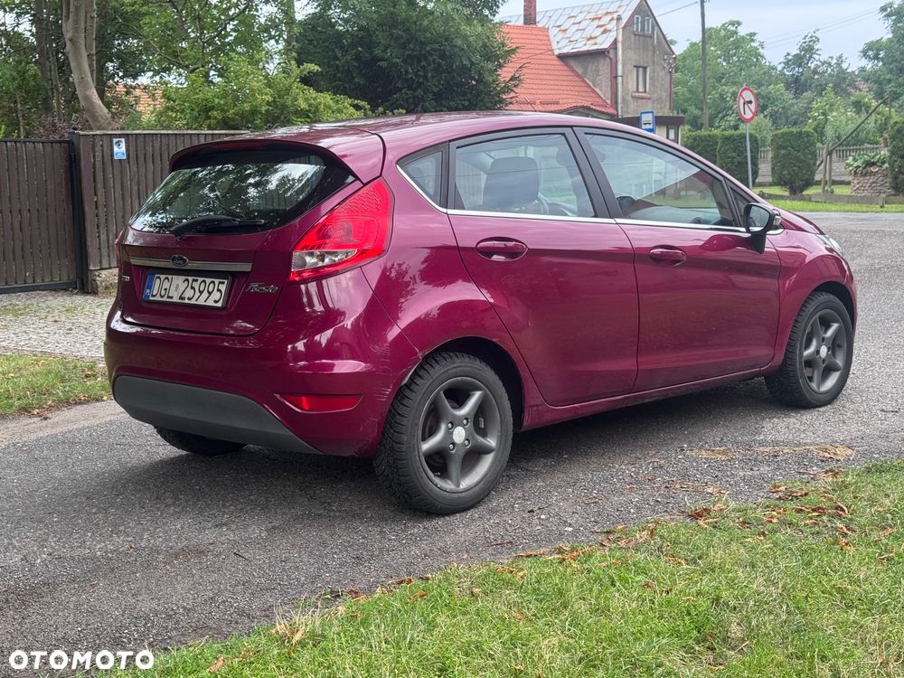 Ford Fiesta 1.6 TDCi Platinium X - 4