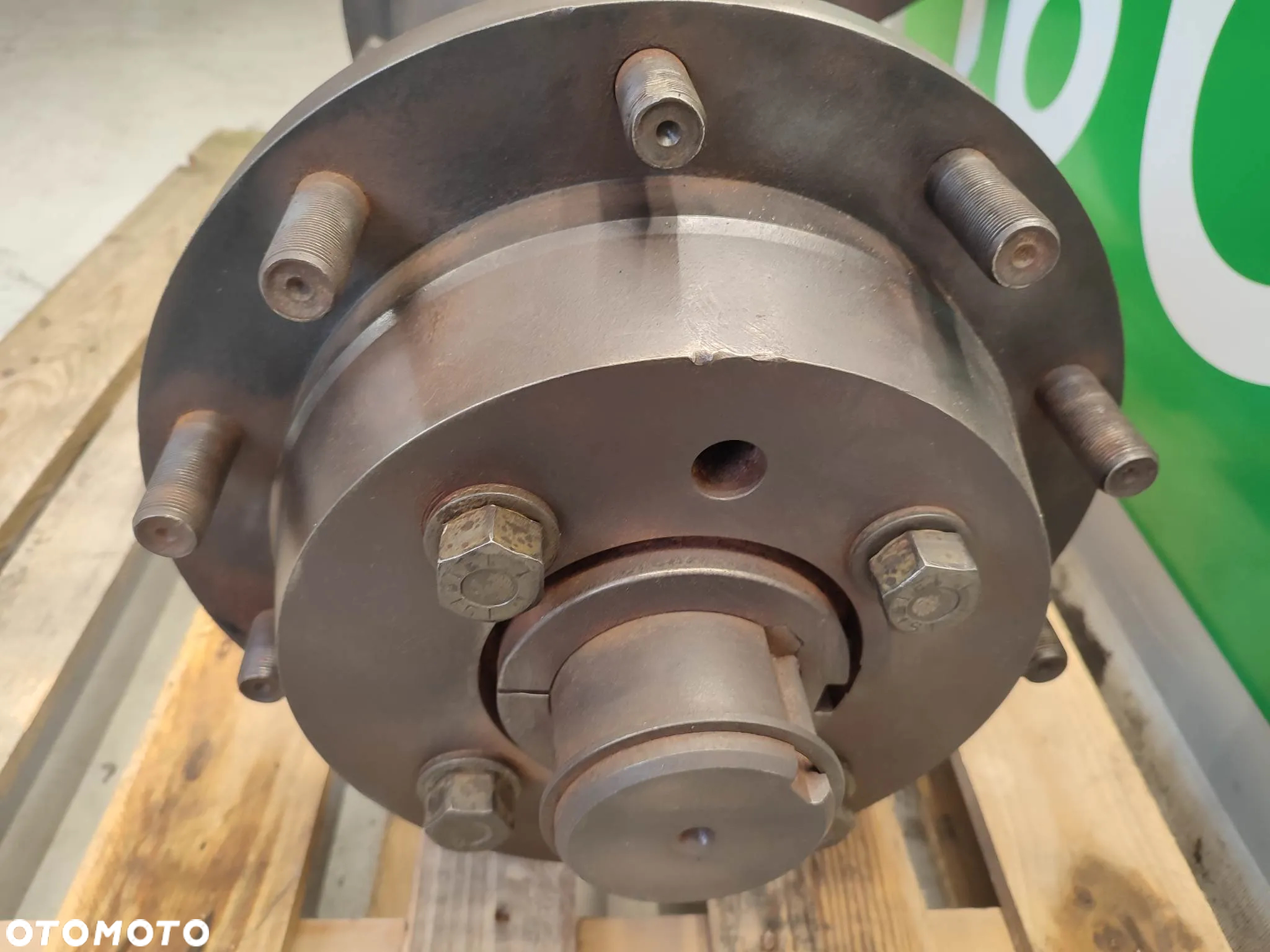 Zwolnica Tylna Massey Ferguson 7616 (M231012) - 4