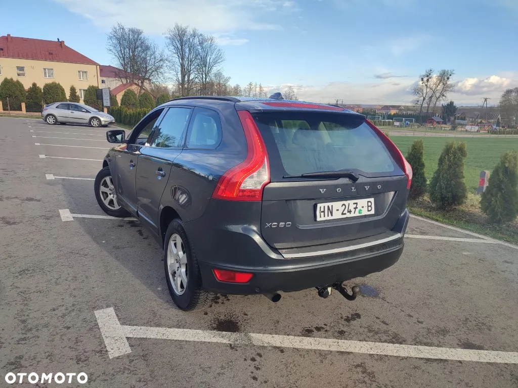 Volvo XC 60 D3 Momentum - 12