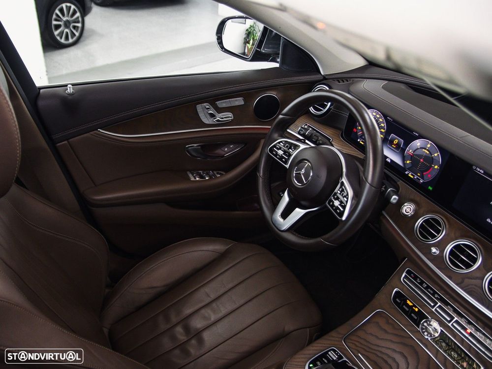 Mercedes-Benz E 220 d 4-Matic All Terrain Avantgarde + - 27