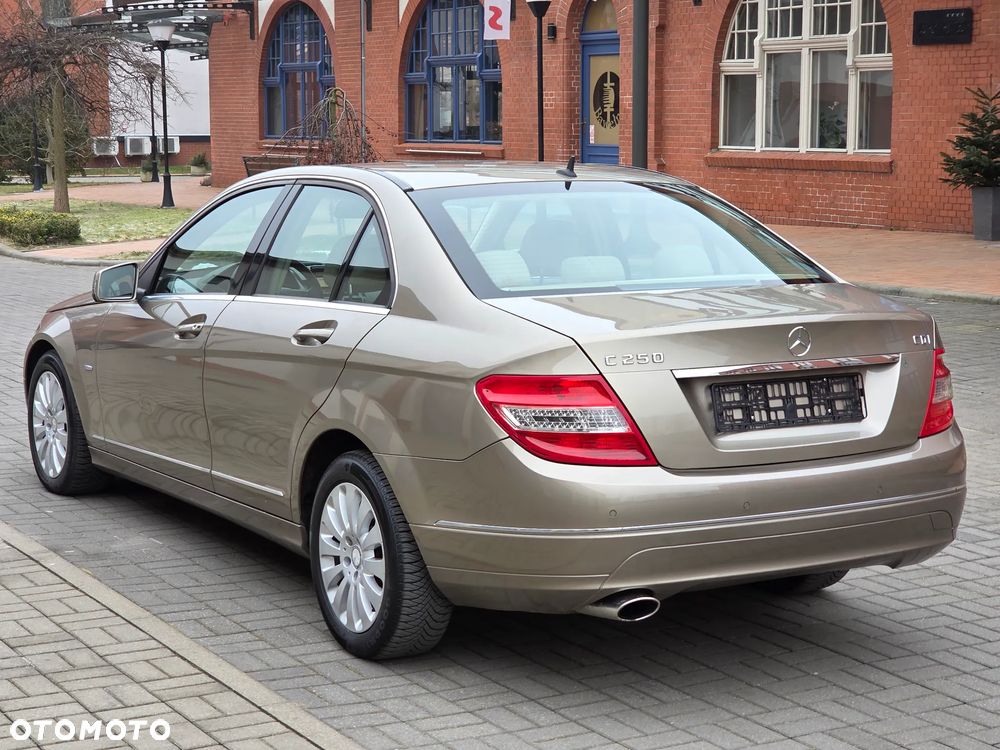 Mercedes-Benz Klasa C 250 CDI DPF BlueEFFICIENCY - 5