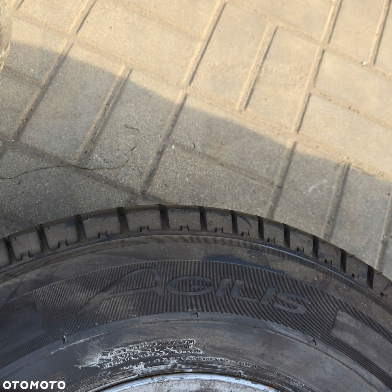 MICHELIN AGILIS 225/75R16C 121/120 R 4X - 8