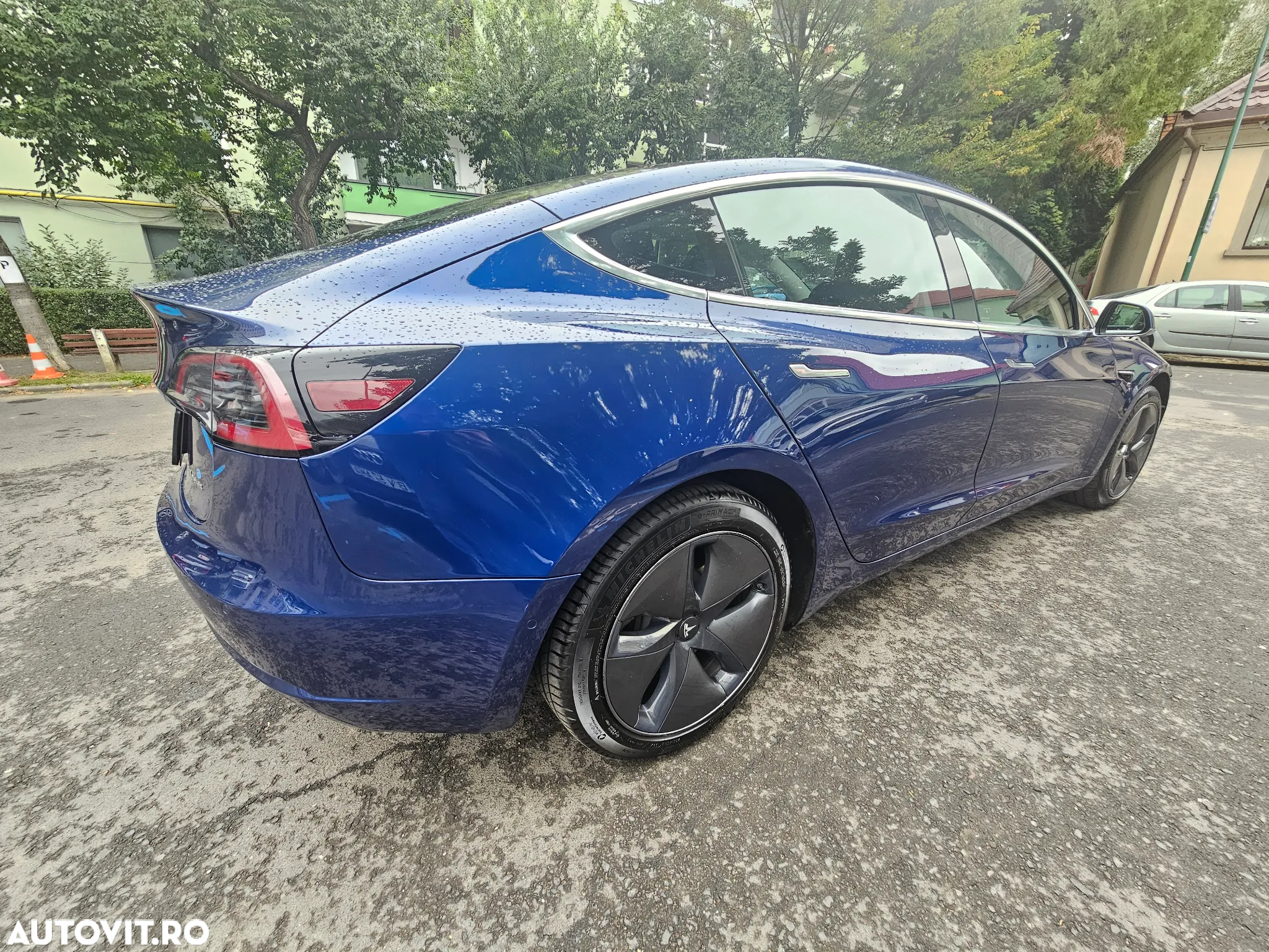 Tesla Model 3 Langstreckenbatterie Allradantrieb Dual Motor - 6