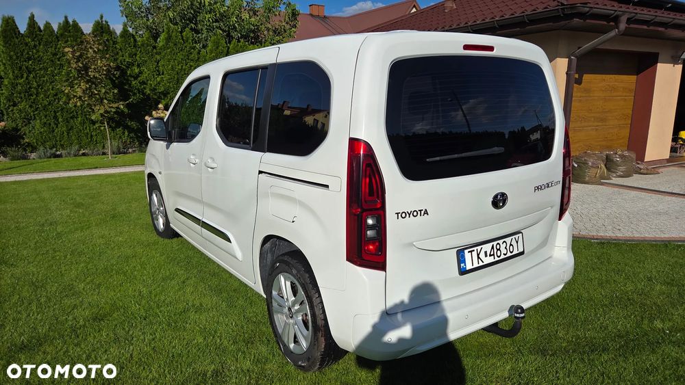 Toyota Proace City Verso 1.5 D-4D Business - 3