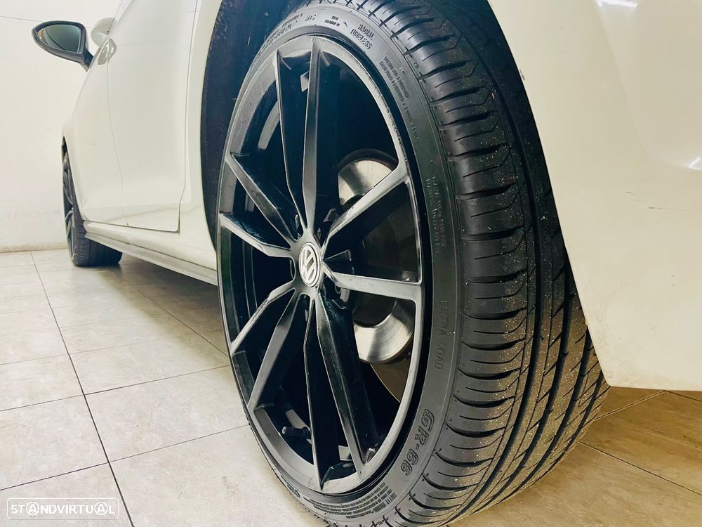 VW Golf 1.4 GTE Plug-In-Hybrid DSG - 15