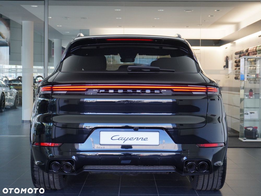 Porsche Cayenne S E-Hybrid PHEV Black Edition - 18