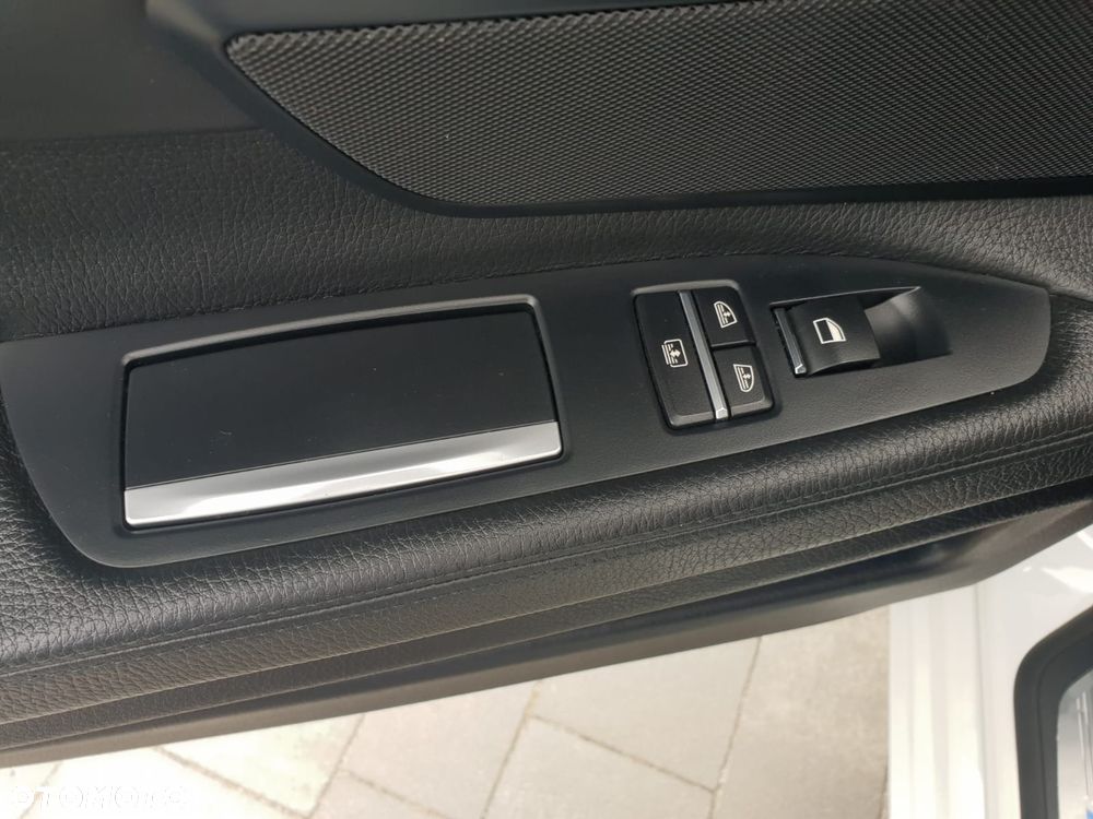 BMW Seria 7 730d xDrive - 16