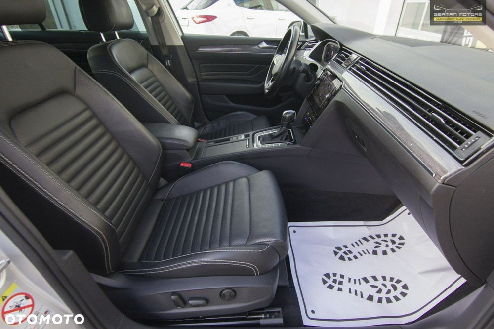 Volkswagen Passat - 29