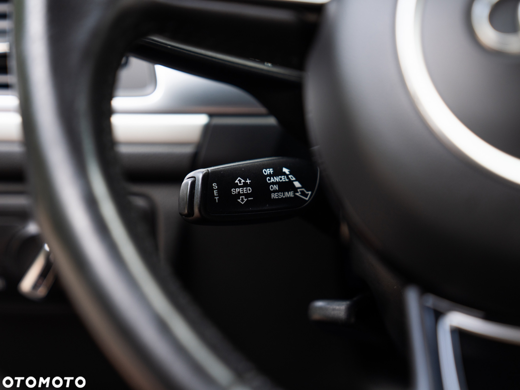 Audi A6 2.0 TDI ultra S tronic - 32